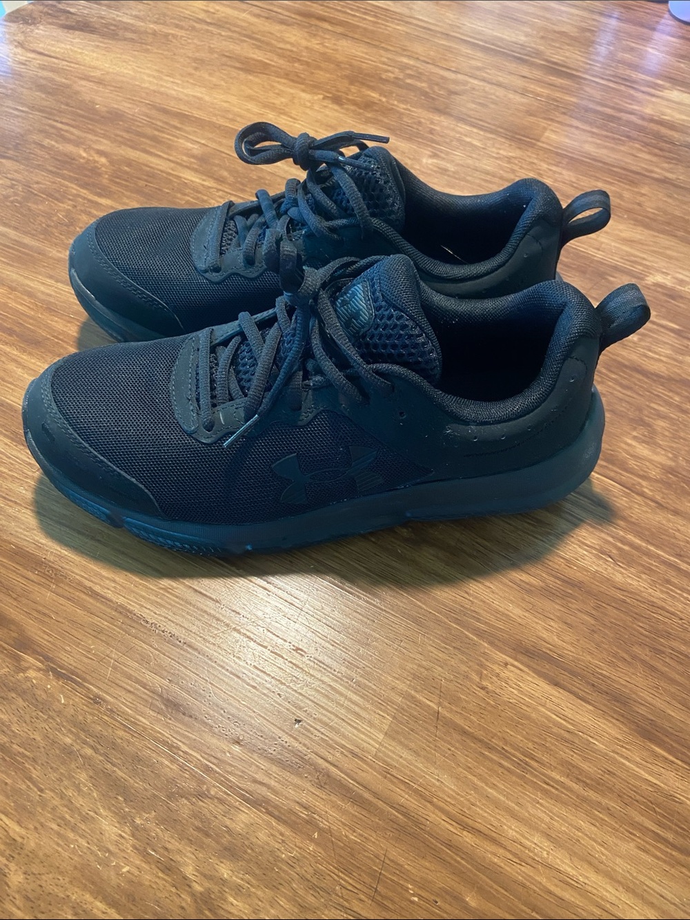 Under Armour “Charged” Black Athletic Sneakers for Women